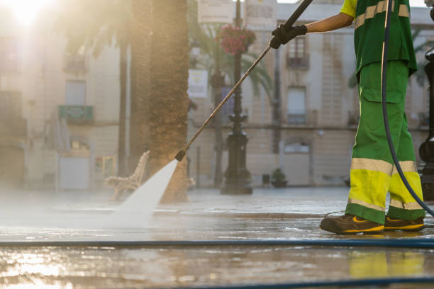 Best House Exterior Washing  in Teviston, CA